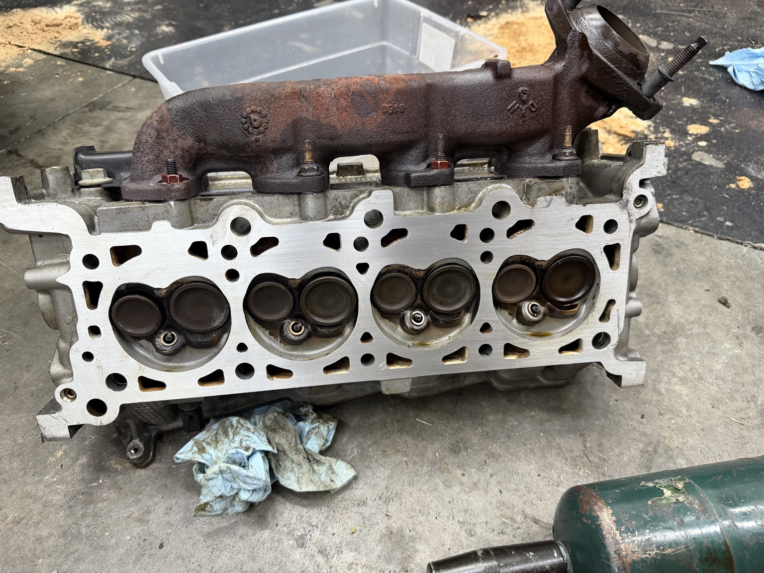 Cylinder head